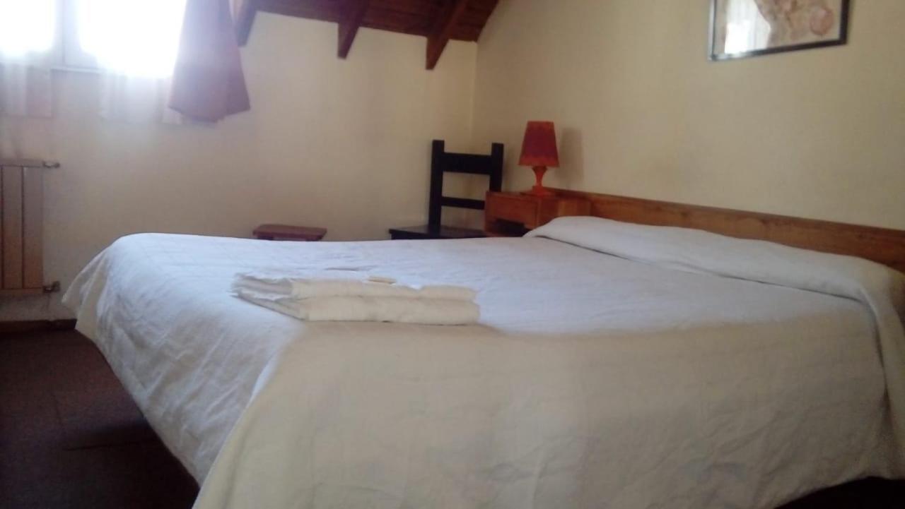 Hosteria Wikter Hotel Bariloche Buitenkant foto